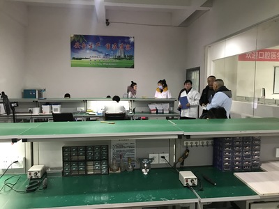 貴州省藥品監(jiān)督管理局對花溪區(qū)醫(yī)療器械生產(chǎn)企業(yè)開展飛行檢查